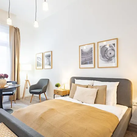 - Stylish - Easy Sleep Апартаменты *