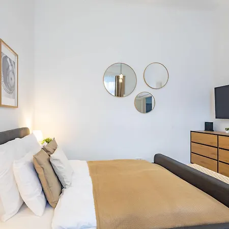 - Stylish - Easy Sleep Apartman Budapest